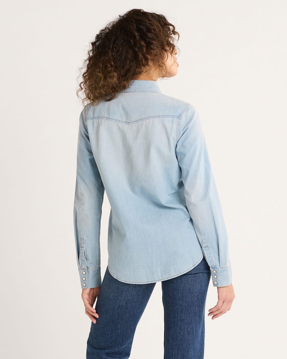 PENDLETON WOMEN'S CHAMBRAY GAMBLER SHIRT
