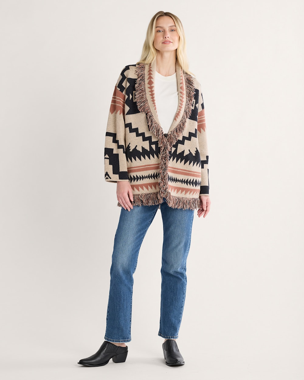 PENDLETON WOMEN'S GRAPHIC FRINGE CARDIGAN