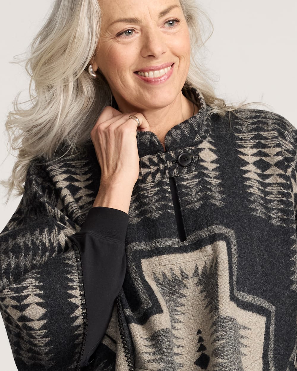 PENDLETON WOMEN'S HARDING WOOL PONCHO
