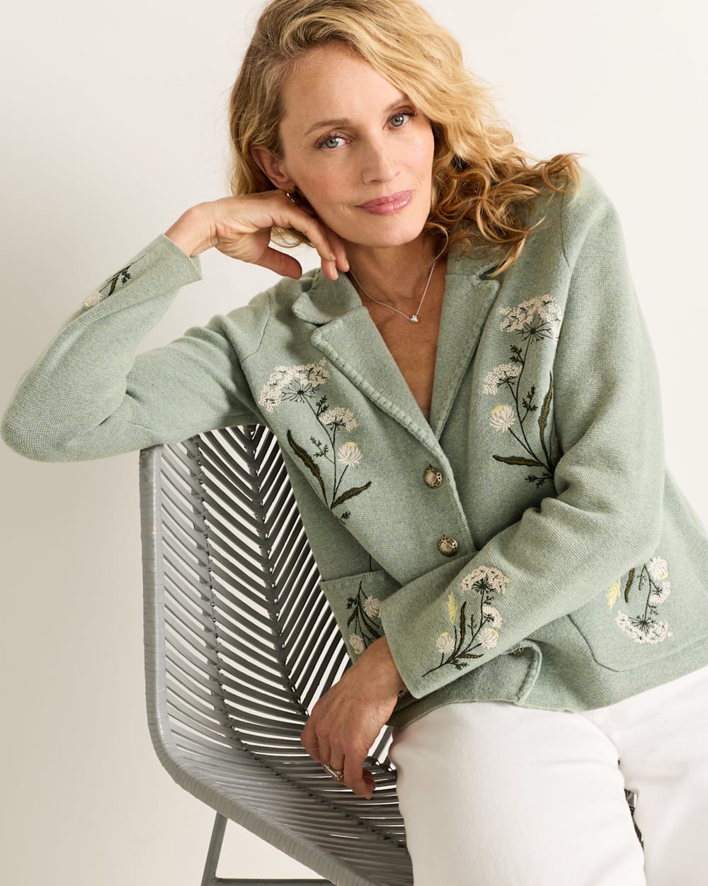 PENDLETON WOMEN'S FLORAL SOUVENIR CARDIGAN