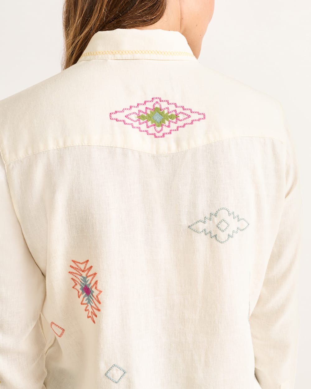 PENDLETON WOMEN'S EMBROIDERED PERFECT ONE POCKET SHIRT
