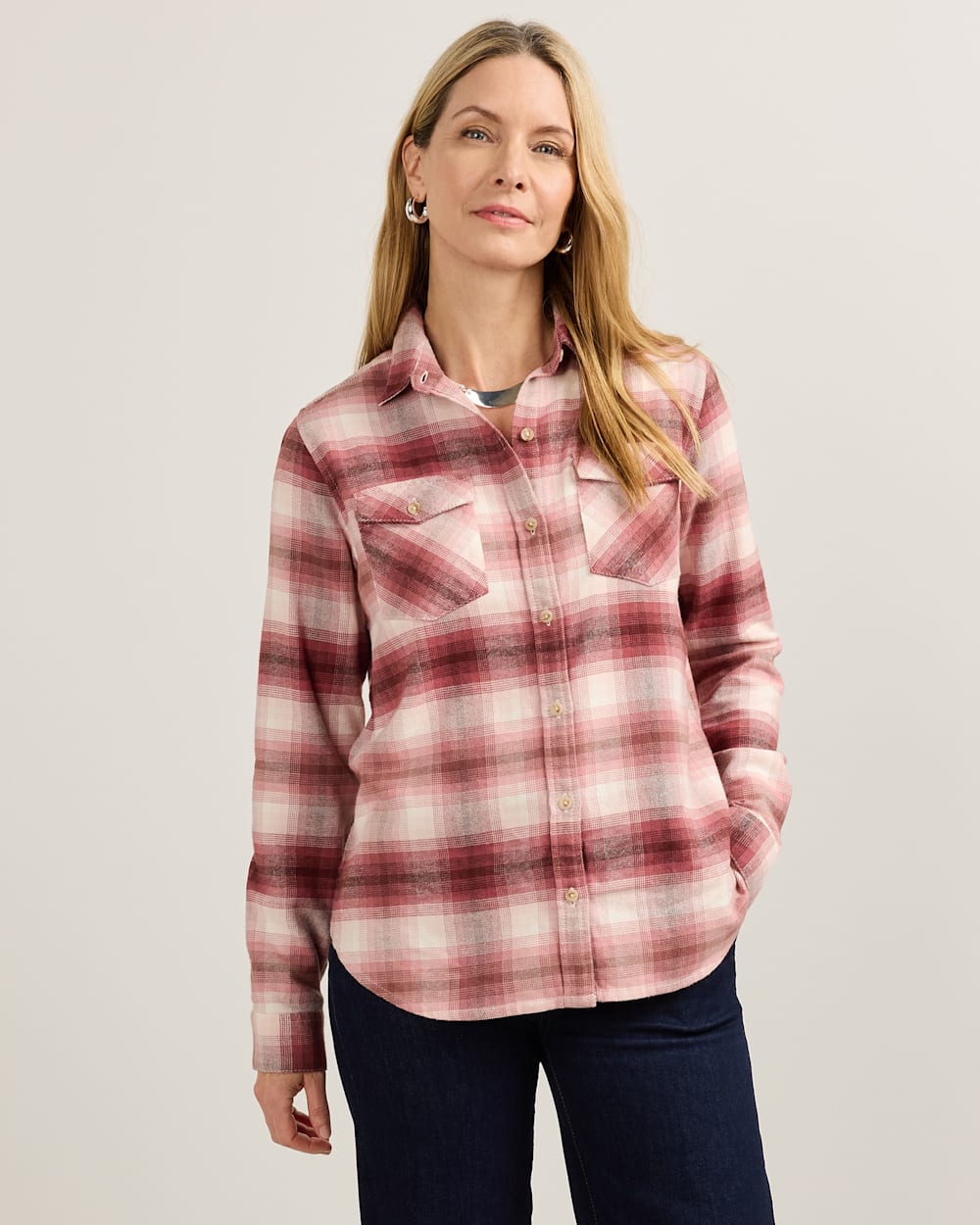 PENDLETON WOMEN'S PLAID PERFECT TWO POCKET FLANNEL SHIRT