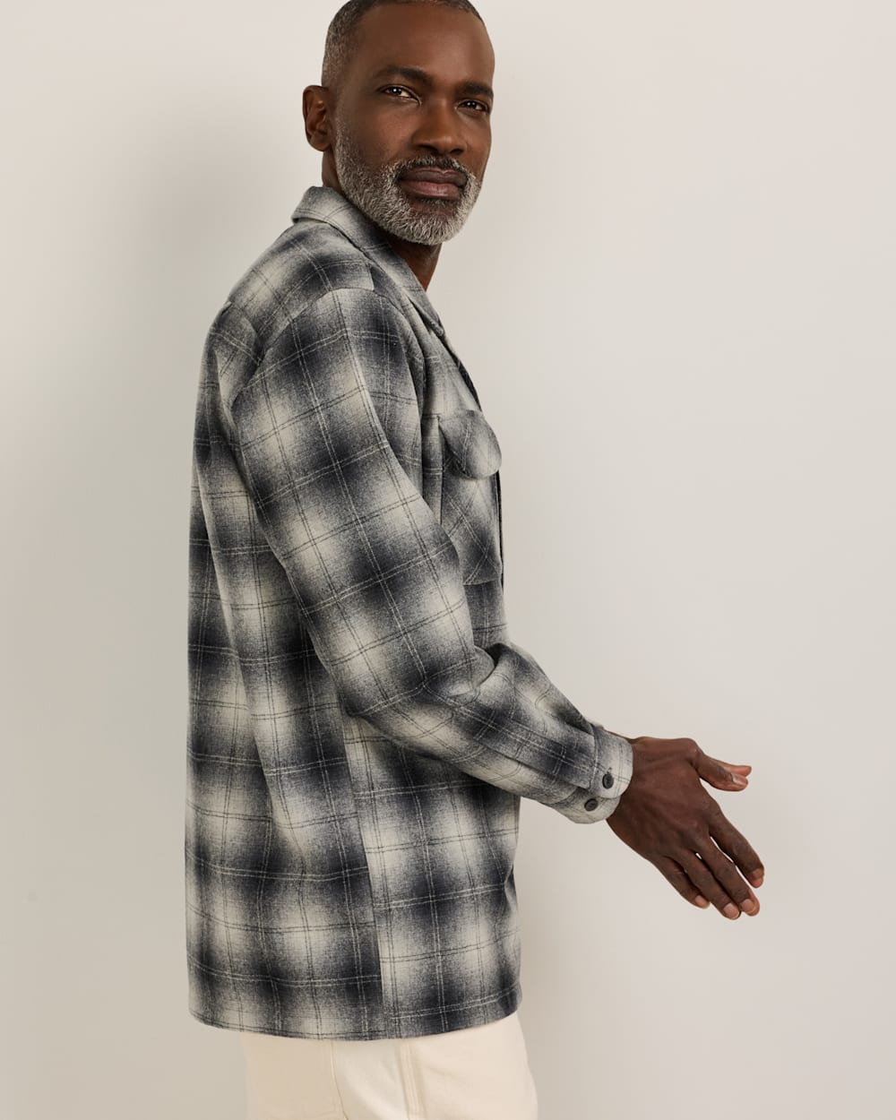 PENDLETON MEN'S PLAID BOARD SHIRT