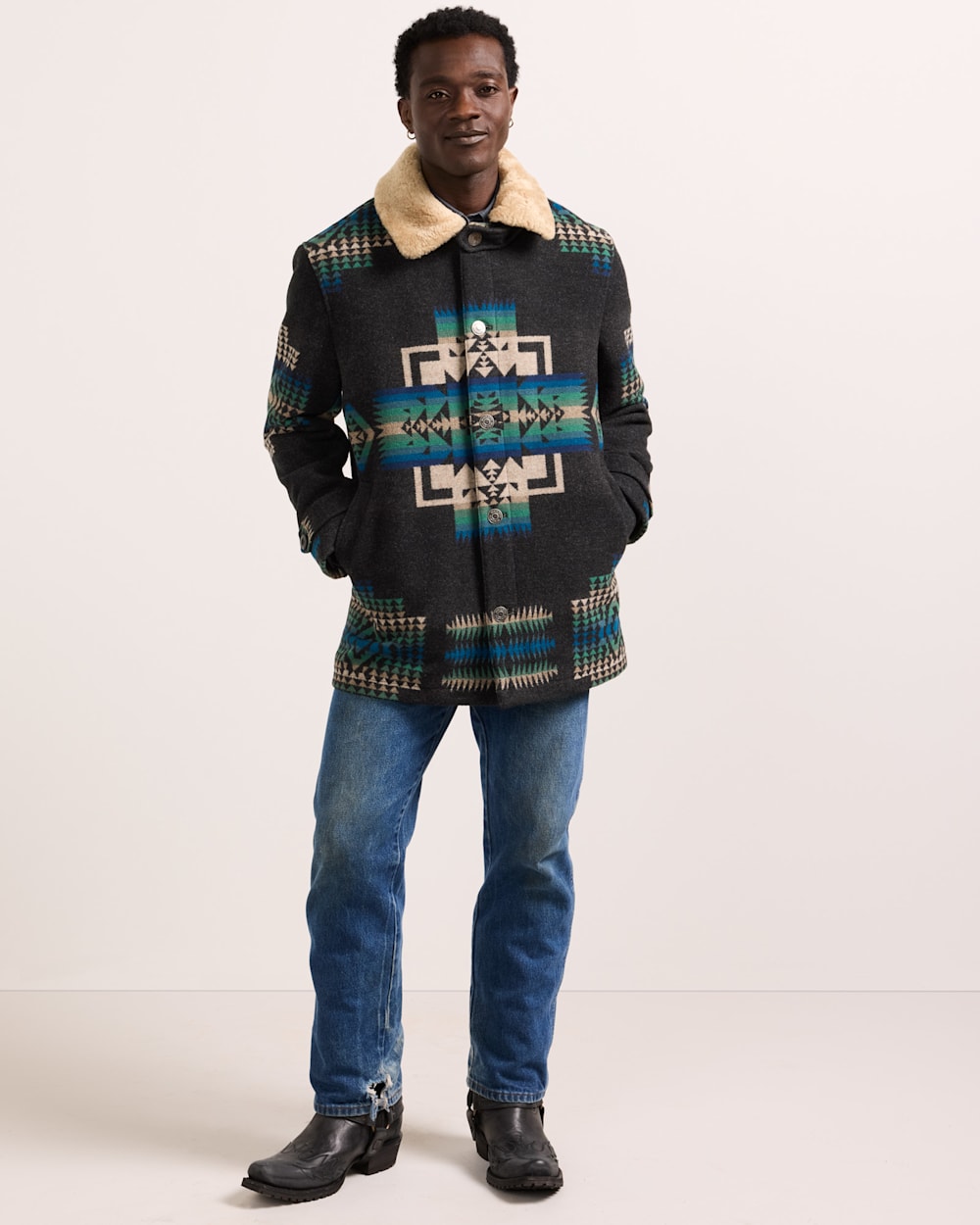 PENDLETON MEN'S BROWNSVILLE SHEARLING COLLAR COAT
