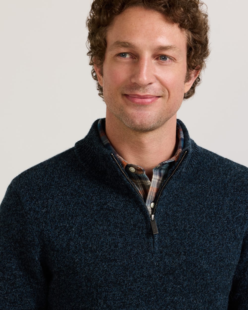 PENDLETON MEN'S SHETLAND COLLECTION QUARTER-ZIP SWEATER