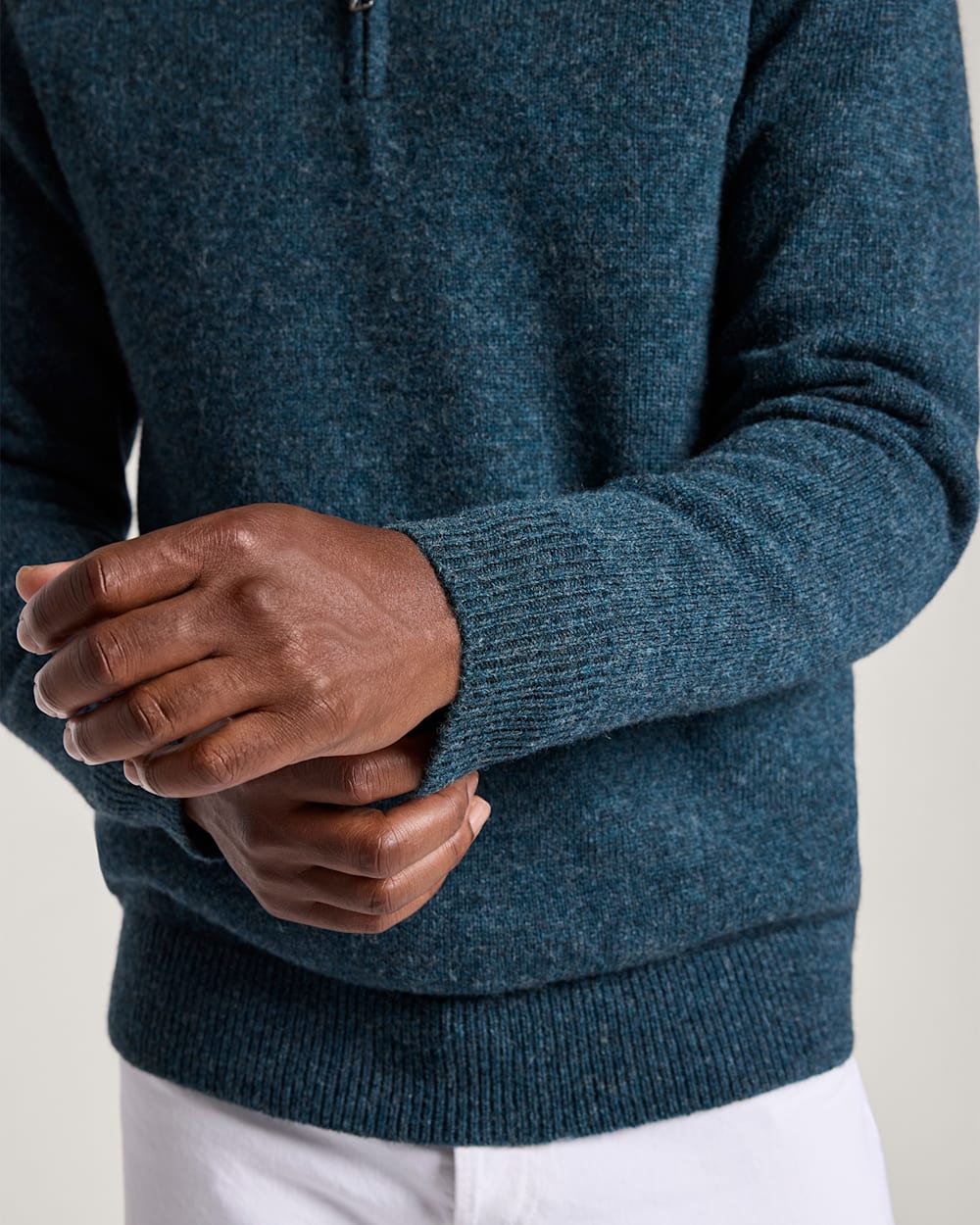 PENDLETON MEN'S SHETLAND COLLECTION QUARTER-ZIP SWEATER