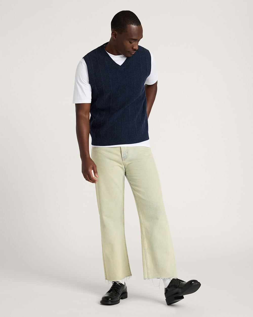 PENDLETON MEN'S MIXED STITCH MERINO SWEATER VEST