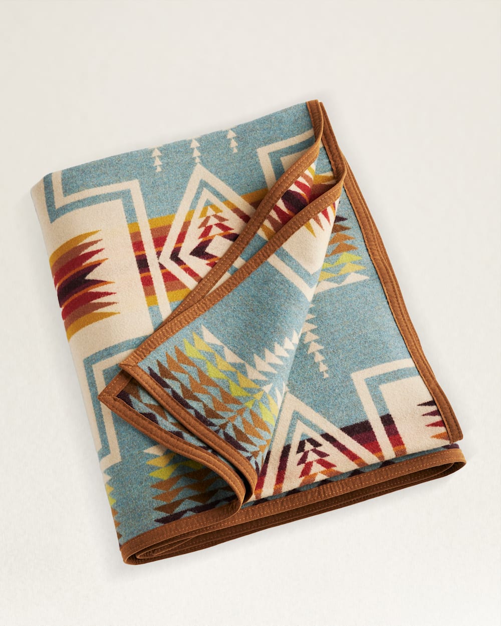 PENDLETON HARDING JACQUARD BLANKET