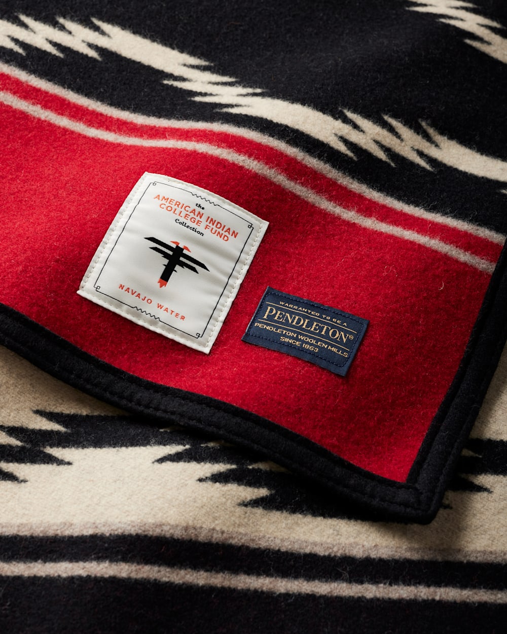 PENDLETON WATER BLANKET
