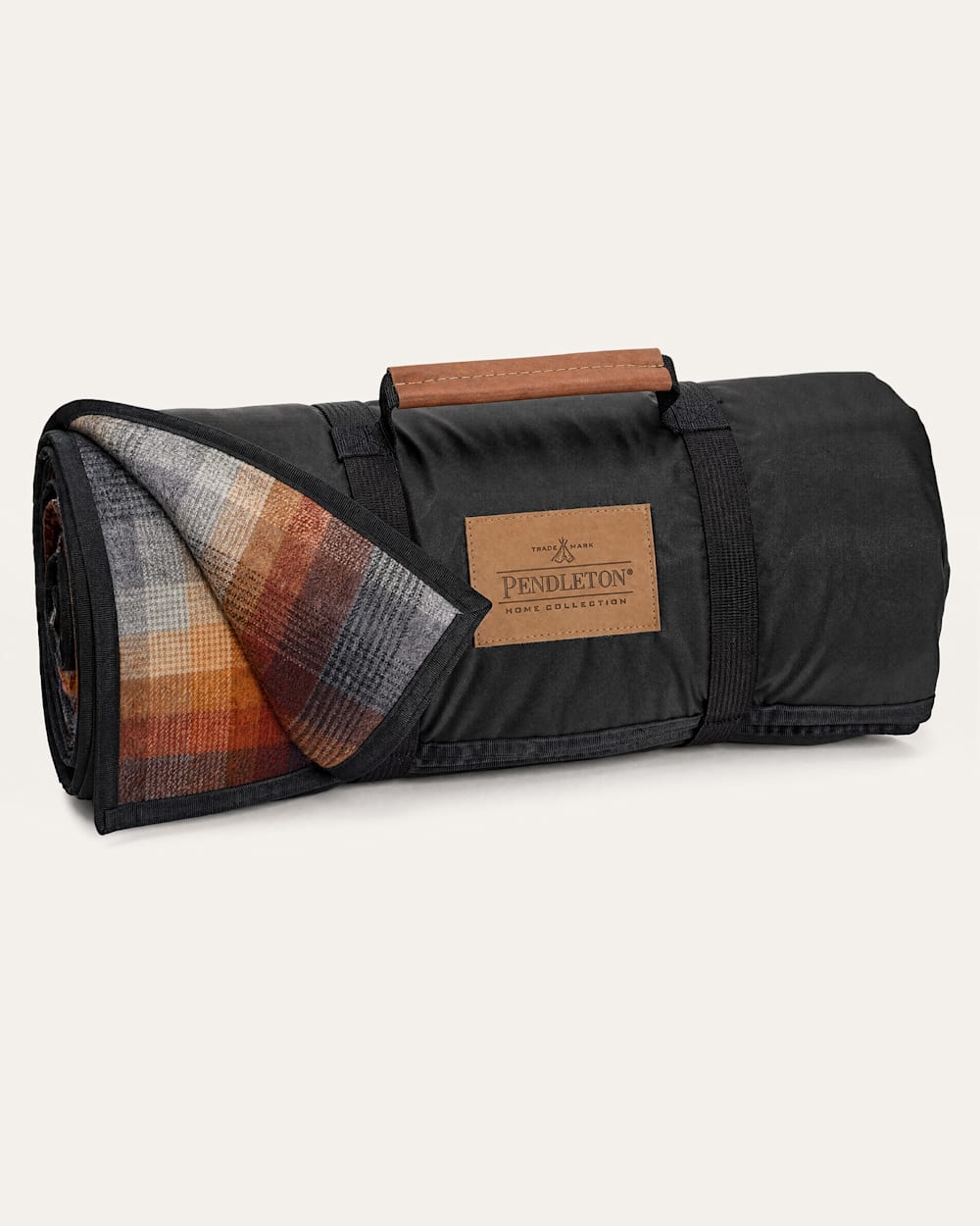 PENDLETON ROLL-UP BLANKET