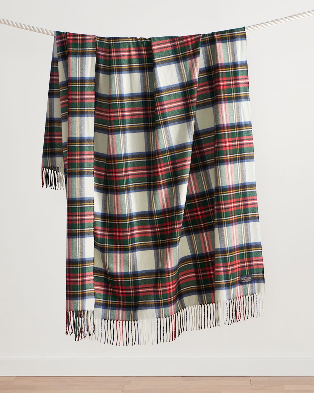 PENDLETON PLAID 5TH AVENUE MERINO THROW