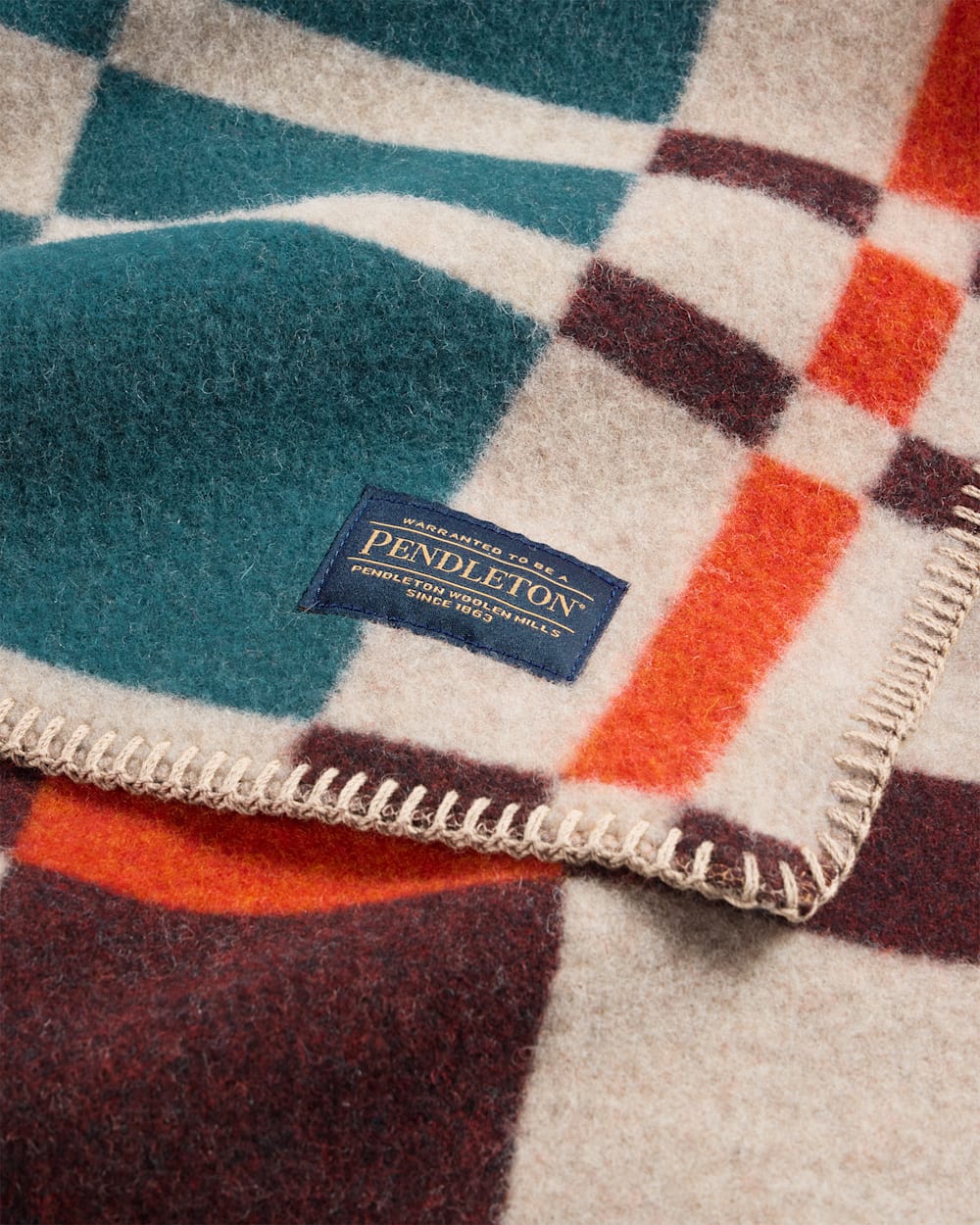 PENDLETON EVERETT THROW
