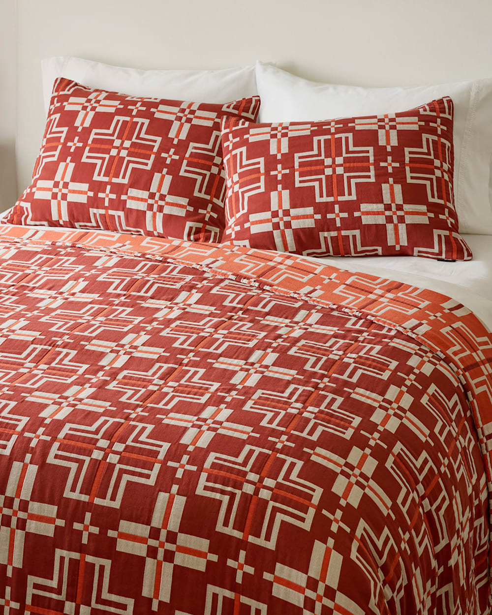 PENDLETON SAN MARCOS COTTON MATELASSE COVERLET SET