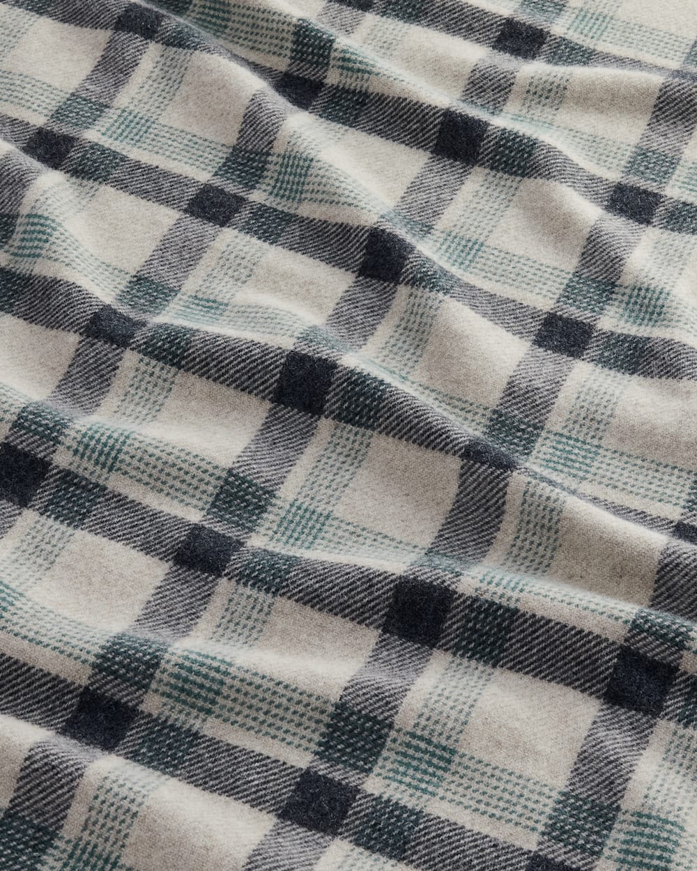 PENDLETON ECO-WISE WOOL FRINGED THROW