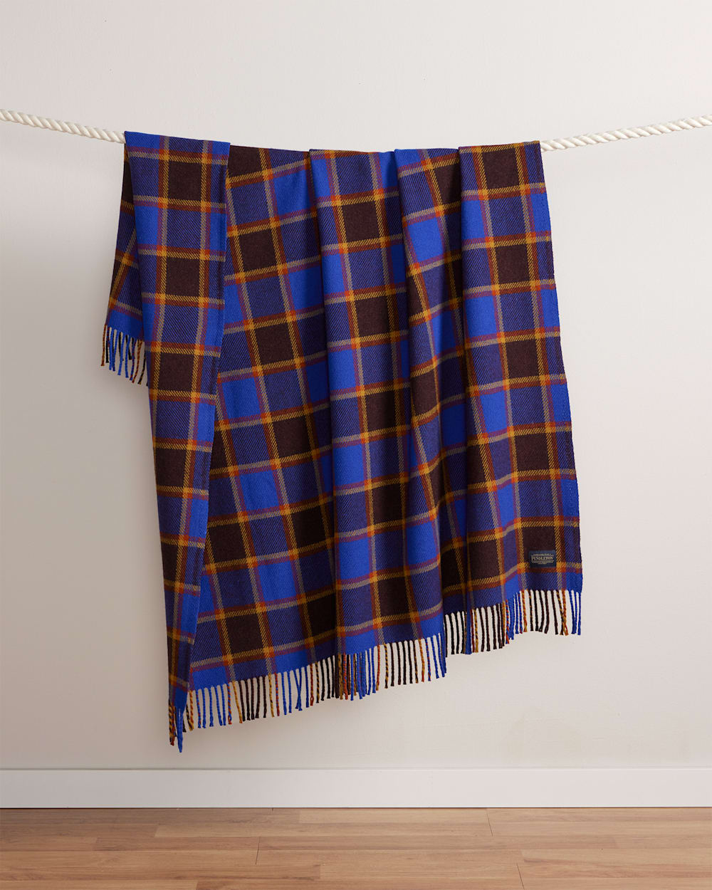 PENDLETON ECO-WISE WOOL FRINGED THROW