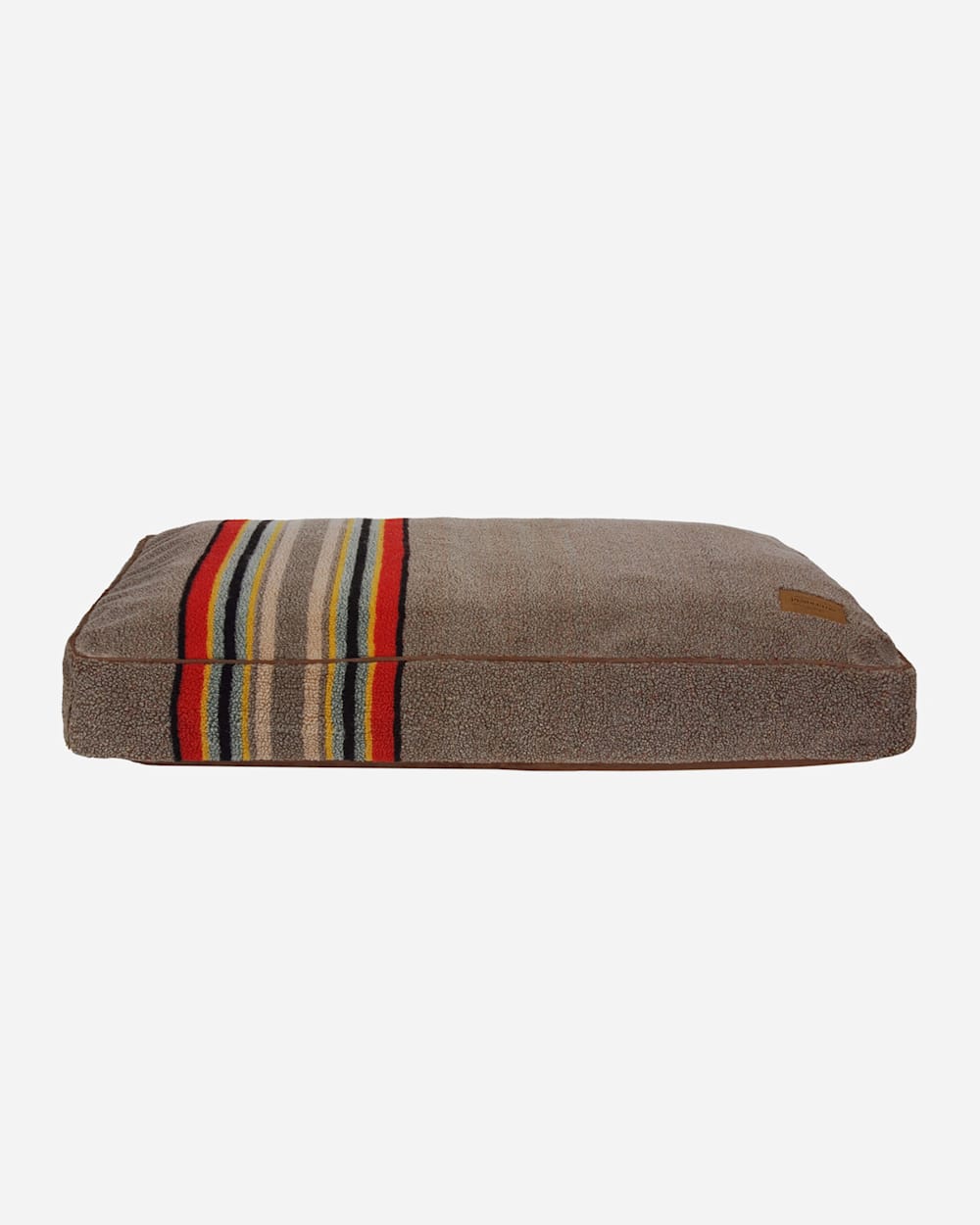 PENDLETON YAKIMA CAMP PET BED - NAPPER