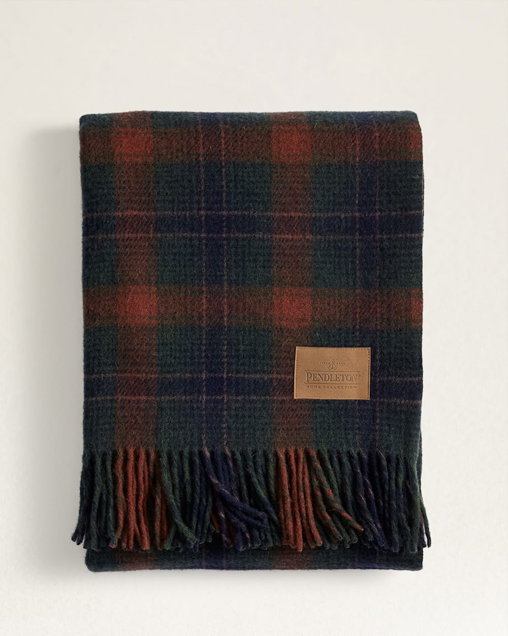 PENDLETON MOTOR ROBE THROW WITH LEATHER CARRIER