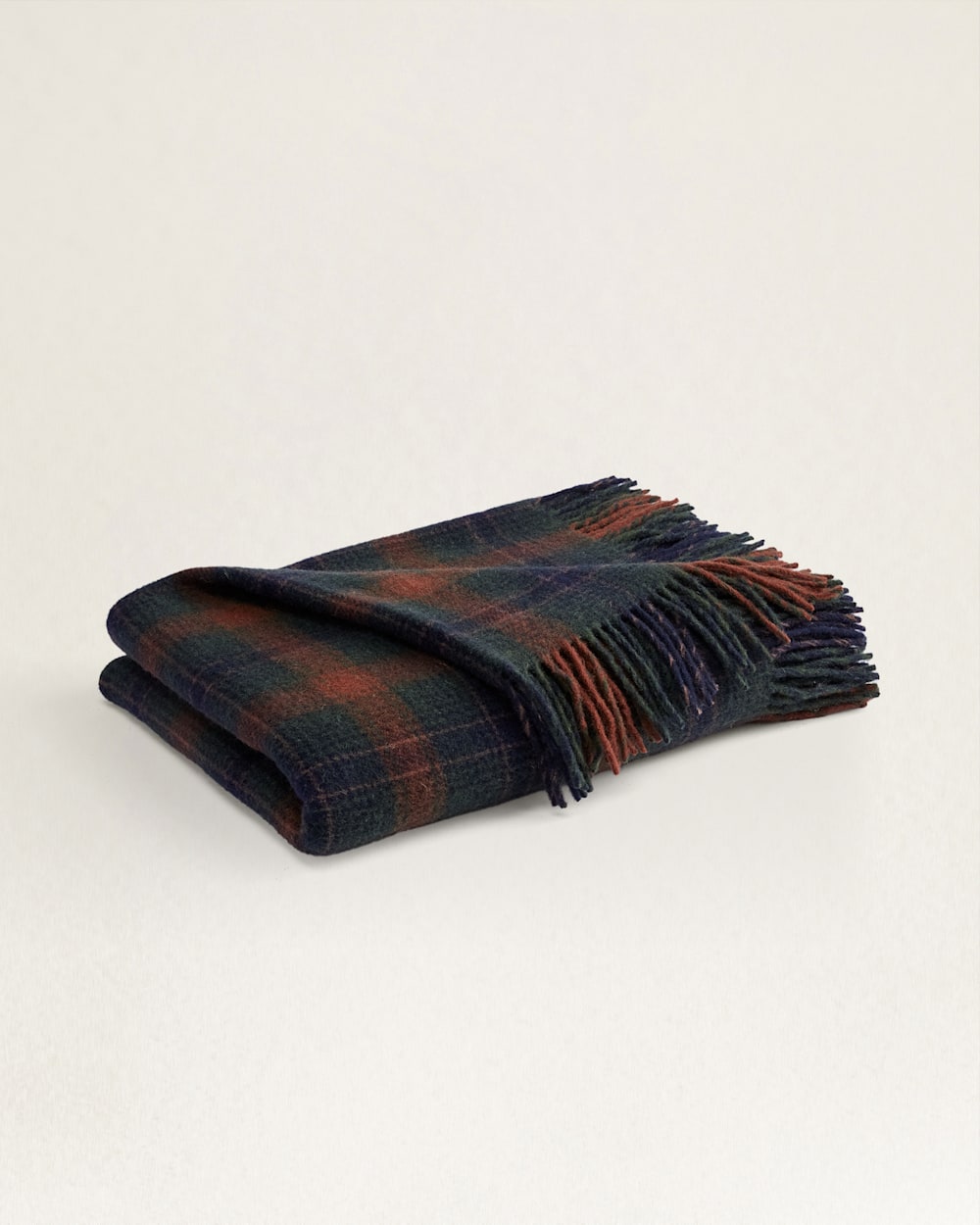 PENDLETON MOTOR ROBE THROW WITH LEATHER CARRIER