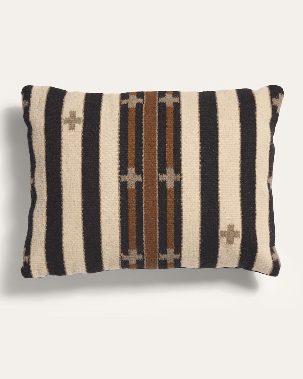 PENDLETON TURQUOISE CROSSES LUMBAR PILLOW