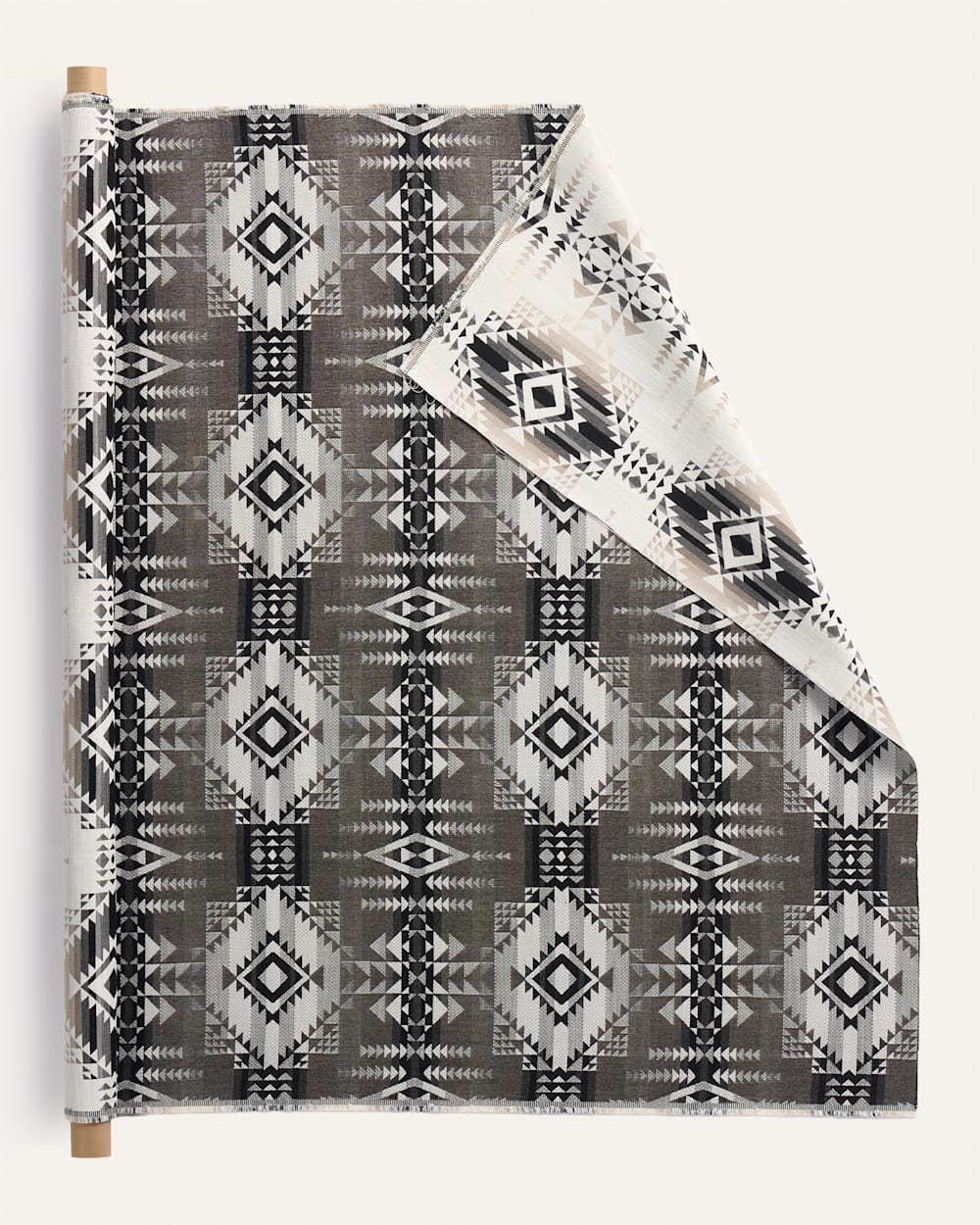 PENDLETON SUNBRELLA X PENDLETON PILOT ROCK FABRIC