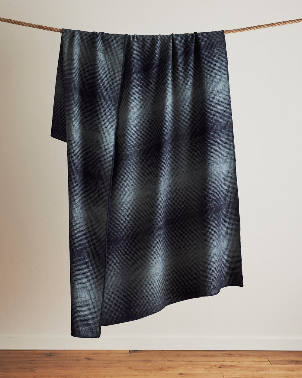 PENDLETON ECO-WISE WOOL OMBRE BLANKET