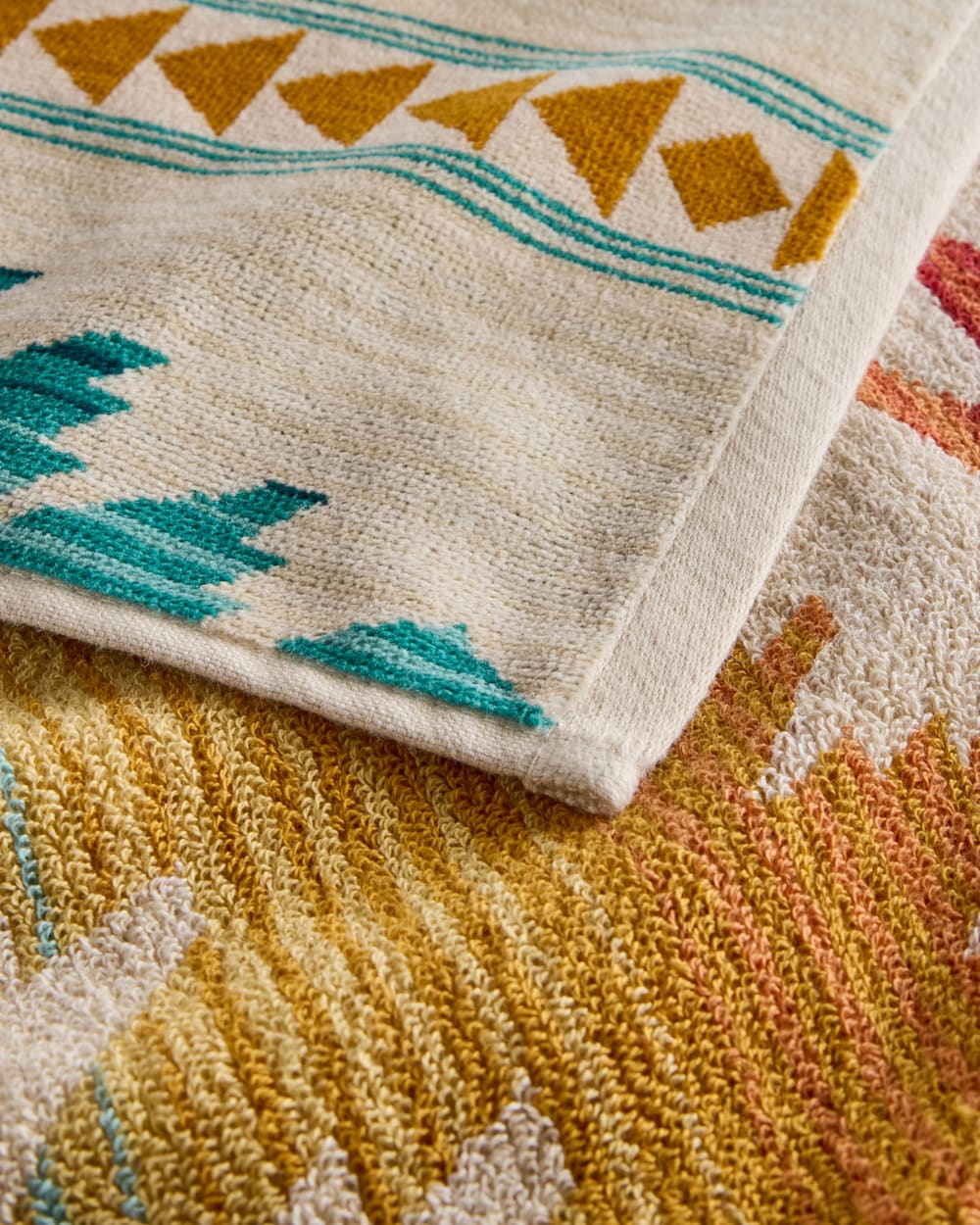 PENDLETON SUNSET PASS SPA TOWEL