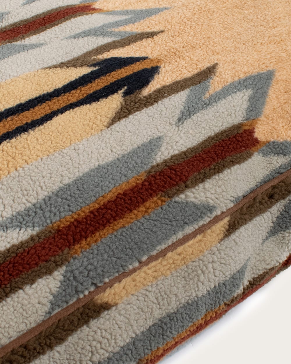 PENDLETON WYETH TRAIL PET BED - NAPPER