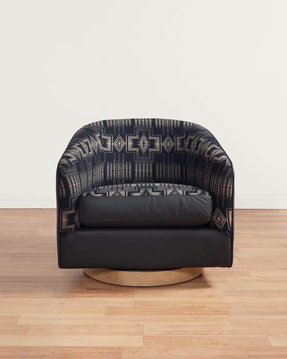 PENDLETON HARDING BARREL CHAIR