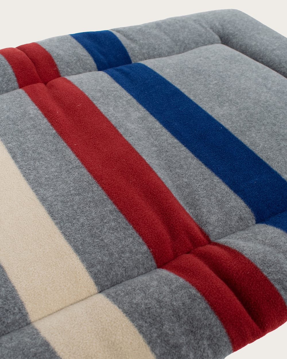PENDLETON CABIN STRIPE PET BED - COMFORT CUSHION