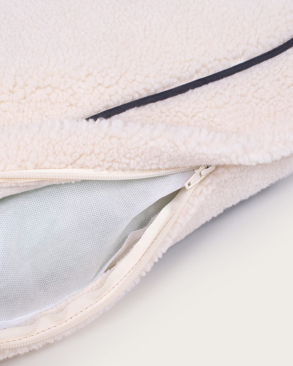 PENDLETON HARDING PET BED - NAPPER
